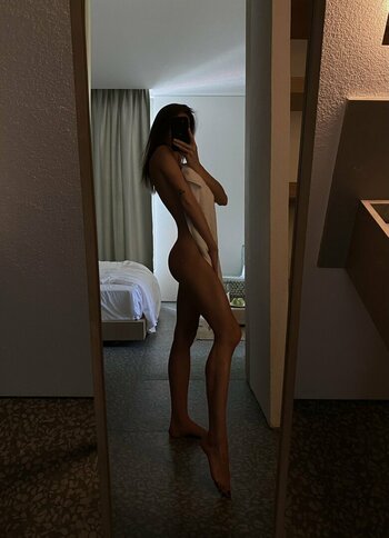 Anna Dubowick / annadbwck / annadubowick Nude Leaks OnlyFans Photo 4