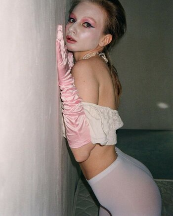 Annie Kinshova / annie.kinshova Nude Leaks Photo 17