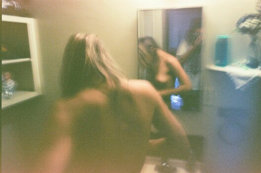 Annie McGinty / annie.mick Nude Leaks Photo 16