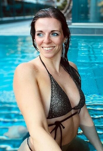 Annika Schonardie / ducklore Nude Leaks Photo 19