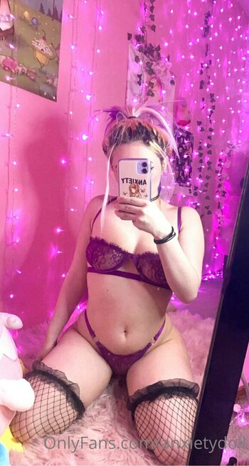 Anxiety Doll / anxietydoll / theanxiousdoll Nude Leaks OnlyFans Photo 5
