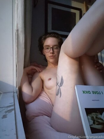 Anya Volz / anyavolz / lilybart Nude Leaks OnlyFans Photo 4