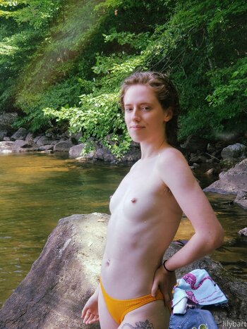 Anya Volz / anyavolz / lilybart Nude Leaks OnlyFans Photo 18