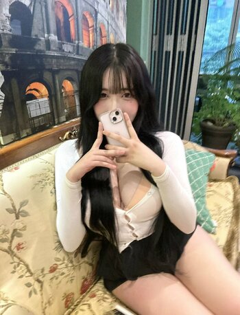 _arinyoon / __yoonarin__ / catwoman_ariany Nude Leaks OnlyFans Photo 12
