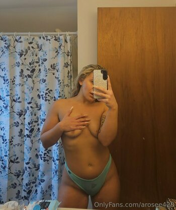 arosee420 / amydababy3 Nude Leaks OnlyFans Photo 36