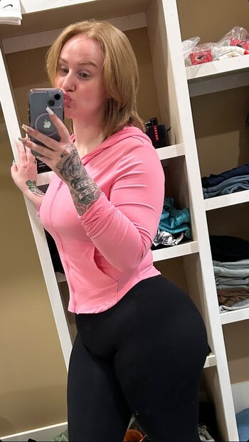 ash.e.e / freckledbabe Nude Leaks OnlyFans Photo 23