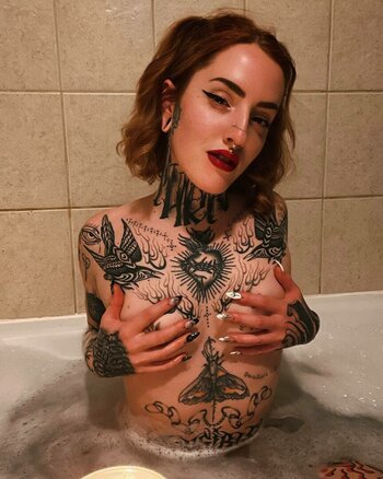 Ashen Belle / ashenbelle Nude Leaks OnlyFans Photo 3