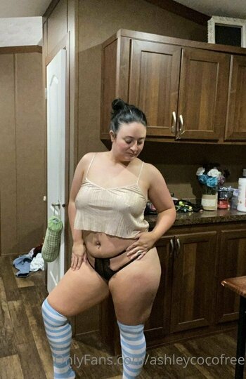 Ashley Coco / ashleycoco / ashleycoco_93 Nude Leaks OnlyFans Photo 25