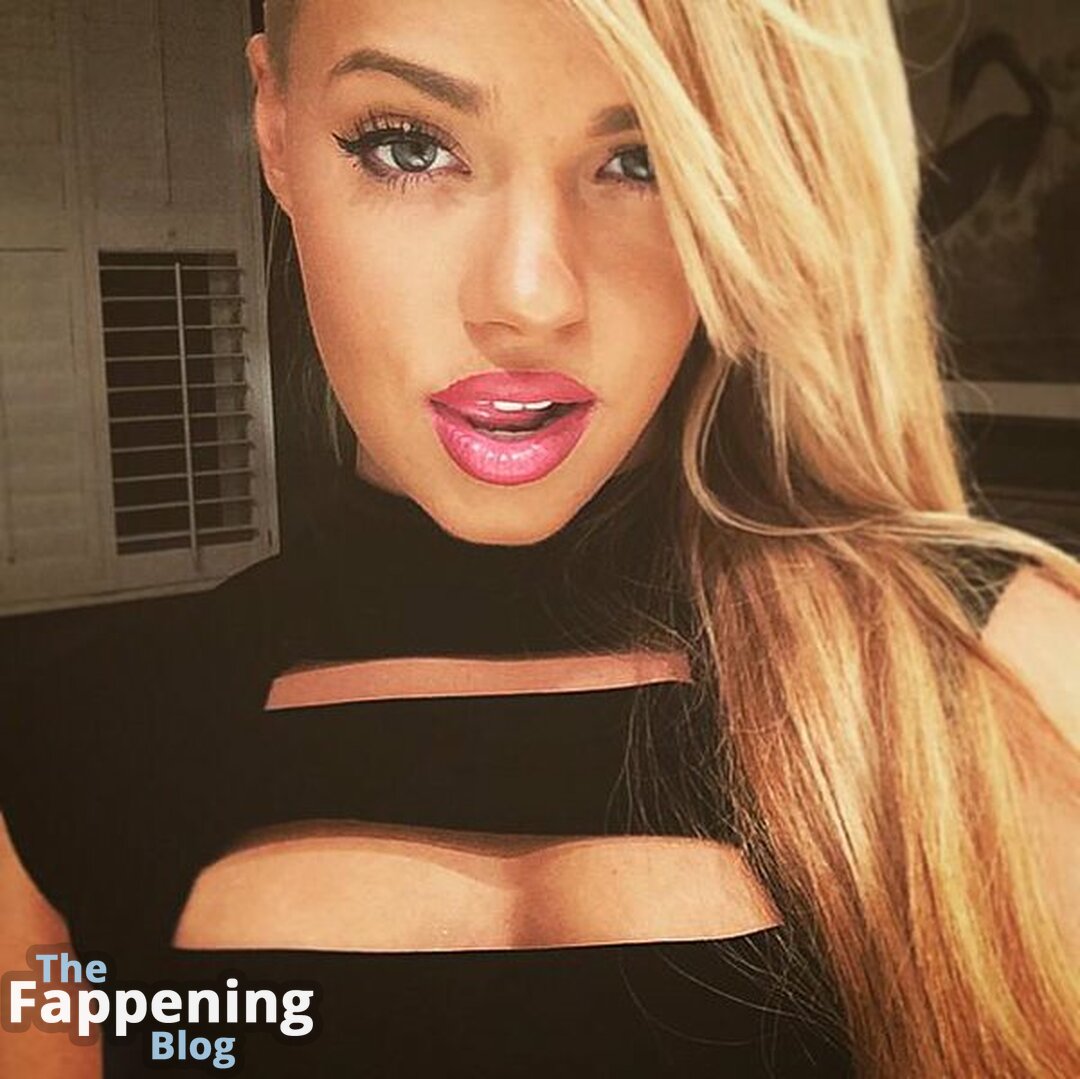 Ashley Martelle / ashleymartelle Nude Leaks Photo 22 | #TheFappening