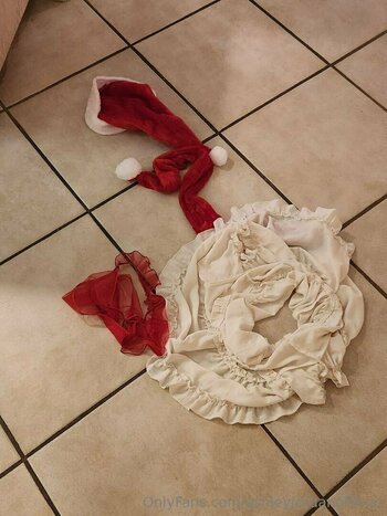 ashleyjordanofficial Nude Leaks Photo 26