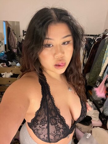 Asian Thottie / asian-thottie / asianhottiez Nude Leaks OnlyFans Photo 2