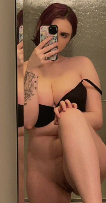 Auroramalak / https: / irresistibleaphrodite / legallyspoodie / princess-malak Nude Leaks OnlyFans Photo 32
