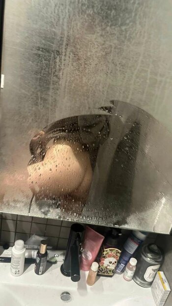 B1tchy_lesbian / laurenmonac0 Nude Leaks Photo 17