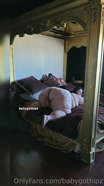 babygothipz Nude Leaks Photo 13