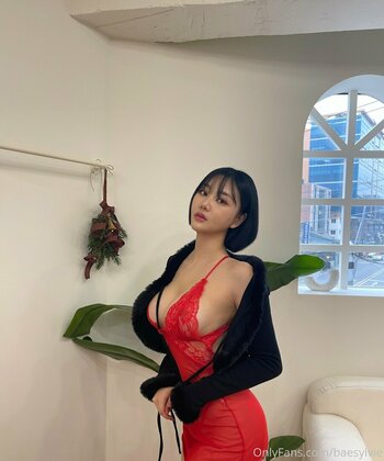 Baesylvie / Sylvia Choi Nude Leaks OnlyFans Photo 10
