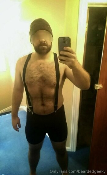 beardedgeeky Nude Leaks Photo 7