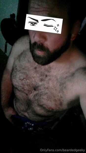 beardedgeeky Nude Leaks Photo 17