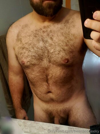 beardedgeeky Nude Leaks Photo 21