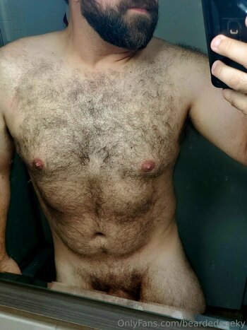 beardedgeeky Nude Leaks Photo 23