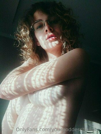 beautygodess Nude Leaks Photo 39