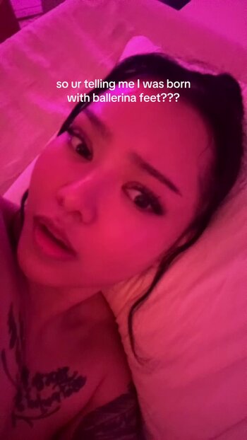 Bella Poarch / bellapoarch Nude Leaks OnlyFans Photo 348