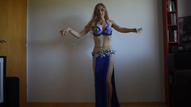 Belly Dancer Lisa / korneelcia / lisajeanbellydance Nude Leaks OnlyFans Photo 9