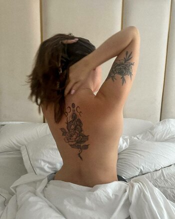 Beth Halsey / bhxlsey / hxlsey Nude Leaks OnlyFans Photo 7