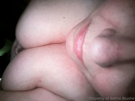 bettieblushe Nude Leaks Photo 3