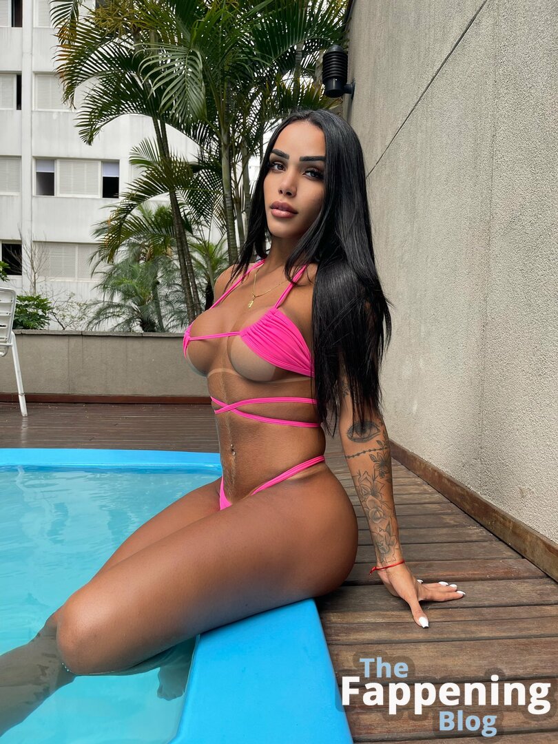 Bianca Mello / biancamello95 / princessbiamello / princessbiamelo Nude  Leaks OnlyFans Photo 1 | #TheFappening