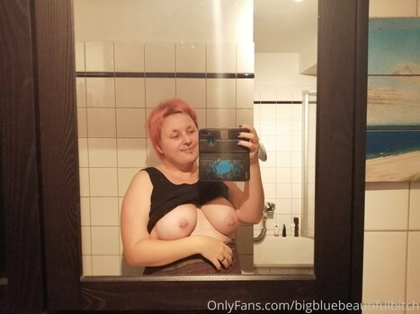 bigbluebeautifulbitch Nude Leaks Photo 11