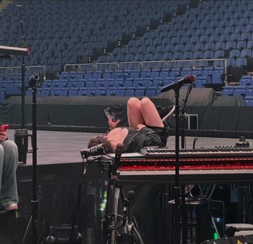 Billie Eilish / billeeilish / billieeilish Nude Leaks OnlyFans Photo 1361