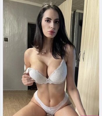 Bilyana Pasheva / bilyanaapasheva / naughtybeb Nude Leaks OnlyFans Photo 21