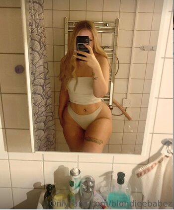 blondieebabez / Moa Persson / perssonmoas Nude Leaks OnlyFans Photo 7