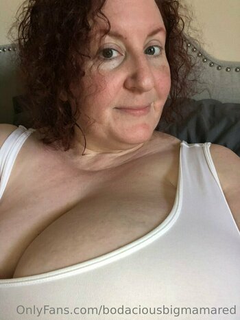 bodaciousbigmamared / bodaciousred Nude Leaks OnlyFans Photo 4