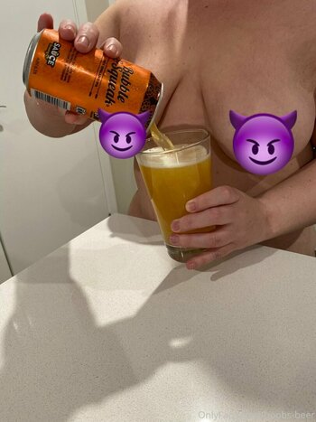 boobs-beer Nude Leaks Photo 12