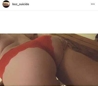 Boz_suicide Nude Leaks Photo 21
