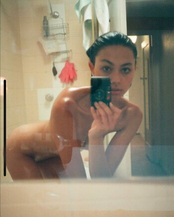Bridget Gao Hollitt / reversegaogurl Nude Leaks Photo 31