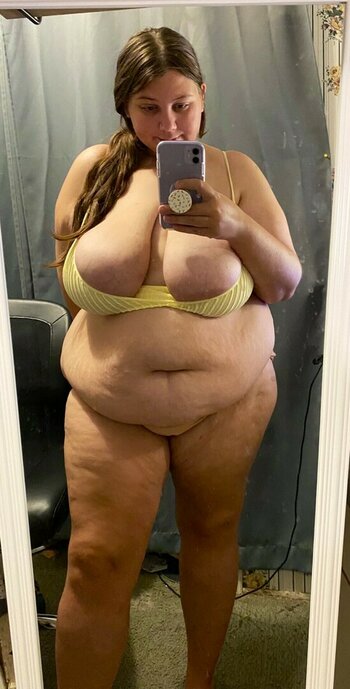 bustygbaby / bigtittybi1 Nude Leaks OnlyFans Photo 3
