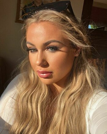 Caitlin G / caitlinn.gregory / caitlinvip Nude Leaks OnlyFans Photo 3