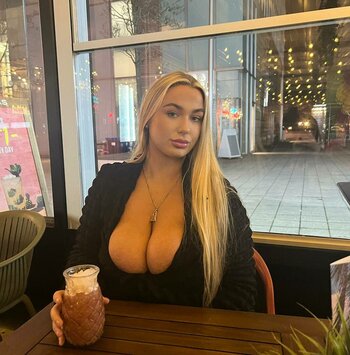 Caitlin G / caitlinn.gregory / caitlinvip Nude Leaks OnlyFans Photo 6