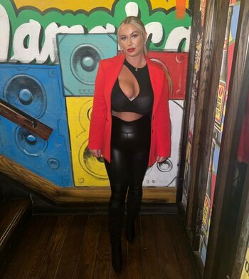 Caitlin G / caitlinn.gregory / caitlinvip Nude Leaks OnlyFans Photo 7