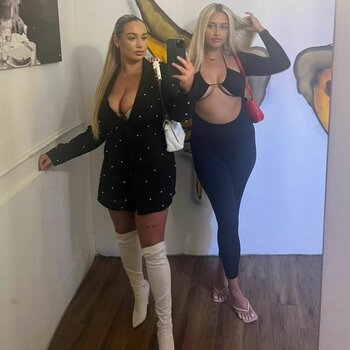Caitlin G / caitlinn.gregory / caitlinvip Nude Leaks OnlyFans Photo 8