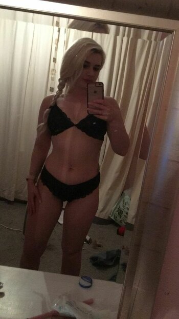 Caitlinanne Adultwork / caitlin / caitlinanne85 Nude Leaks OnlyFans Photo 3