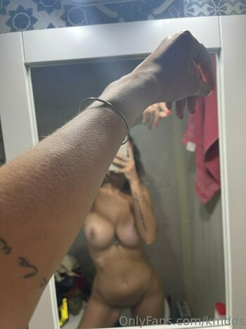 Camiladesouza_ / Camila Desouza / _camidesouza / kmdds Nude Leaks OnlyFans Photo 6