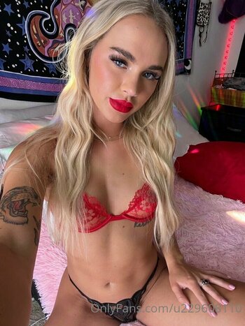 Camille Cammy / camillecamm Nude Leaks OnlyFans Photo 27