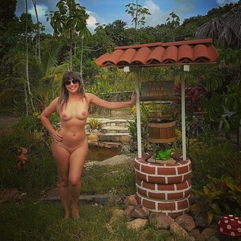 carinamoreschi Nude Leaks Photo 18
