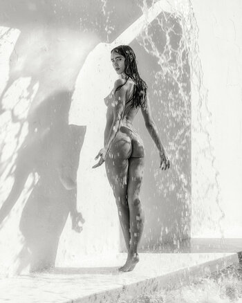 Carley Thornhill / carthornn Nude Leaks Photo 27