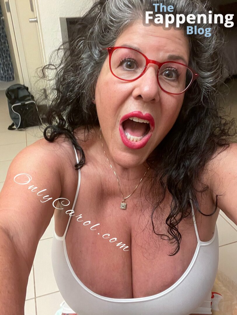 Carol Foxxx / xratedwife / xratedwifexoxo Nude Leaks OnlyFans Photo 12 |  #TheFappening