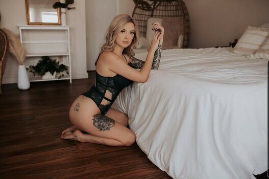 Cassidy June / cassidy.june / cassidyluvv Nude Leaks OnlyFans Photo 13