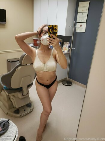 Cassidy Klein / aroundtheworld_girl / cassidyxklein Nude Leaks OnlyFans Photo 37